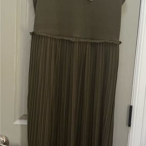 NWT TAHARI medium dress